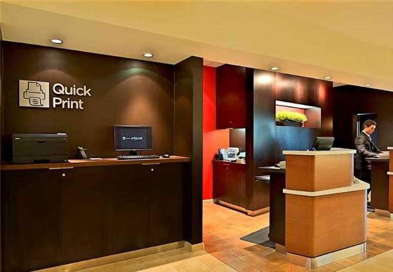 Courtyard By Marriott Вакавил Екстериор снимка